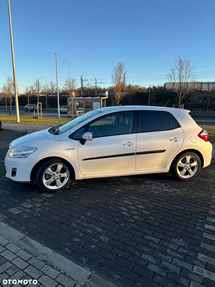 Toyota Auris - 1