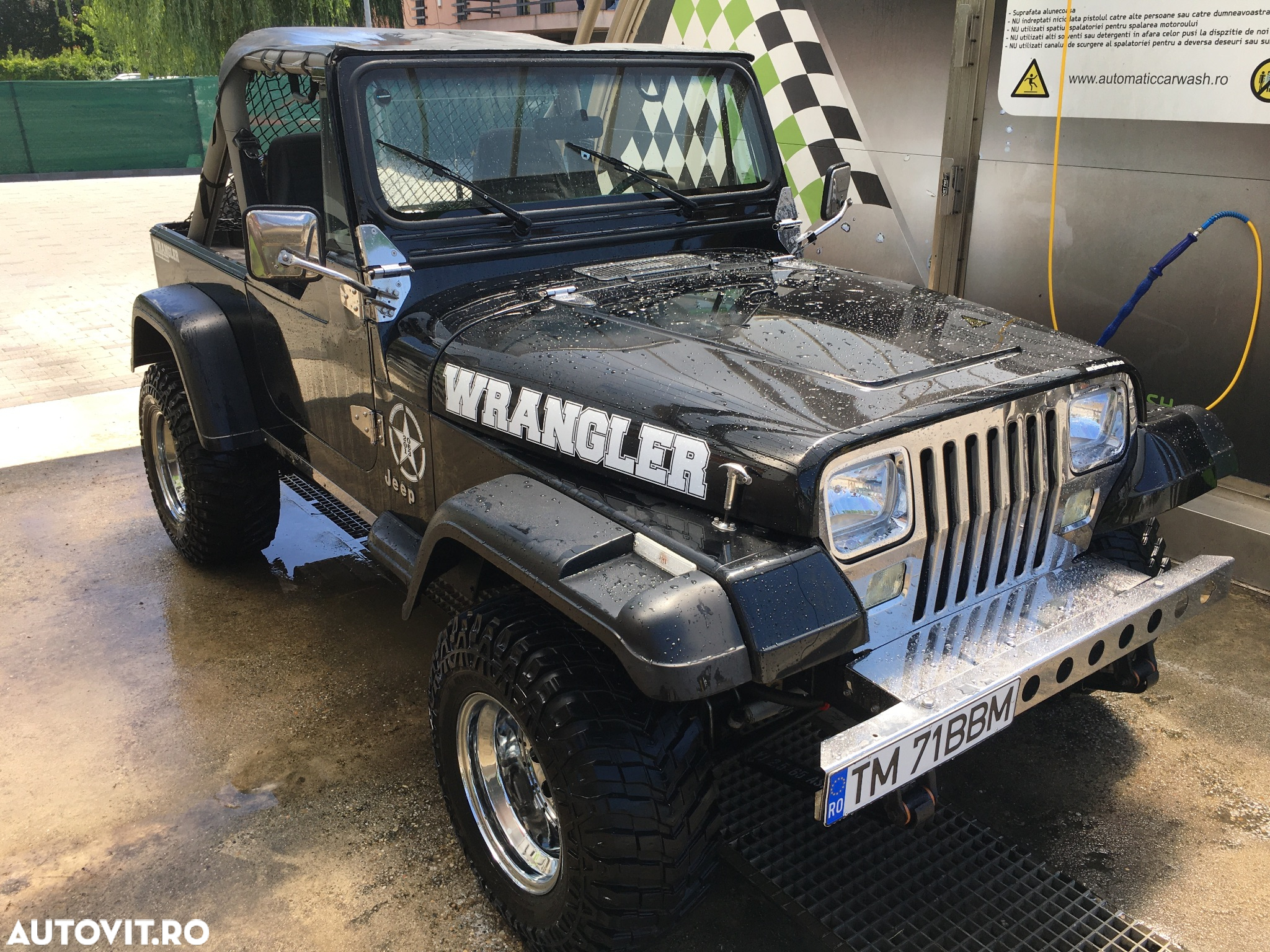 Jeep Wrangler - 6