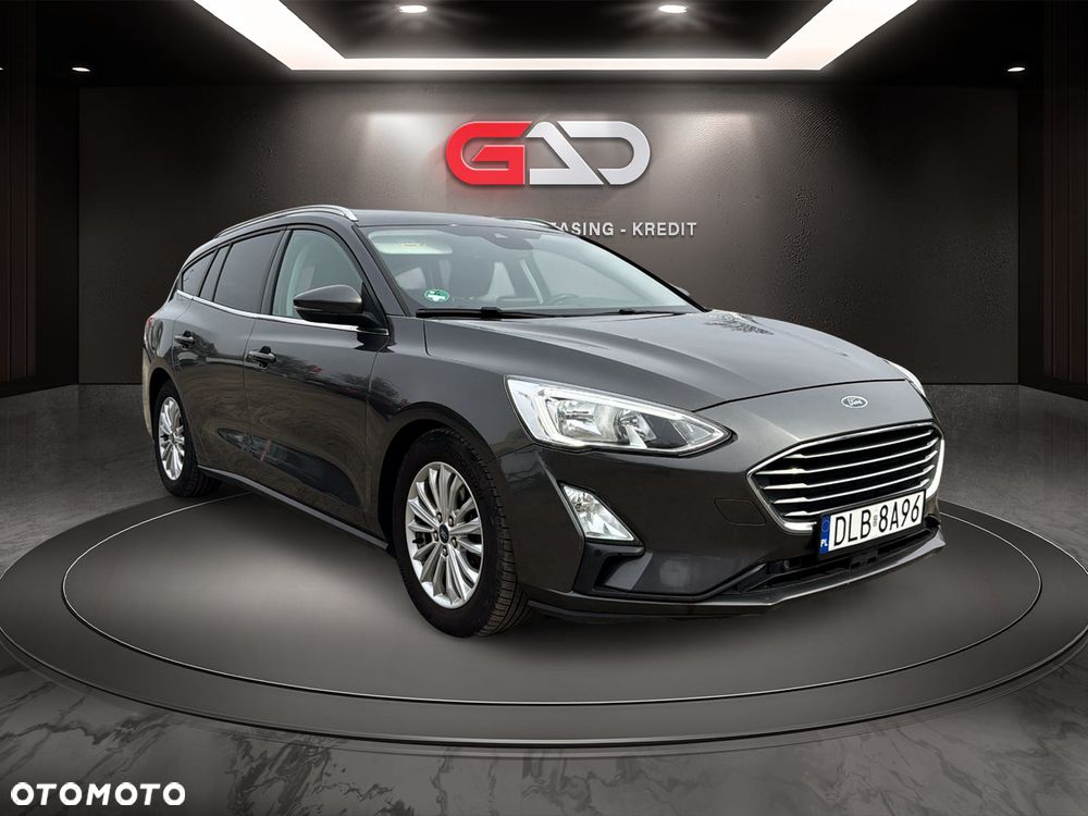 Ford Focus SW 1.5 EcoBlue S&S TITANIUM - 2