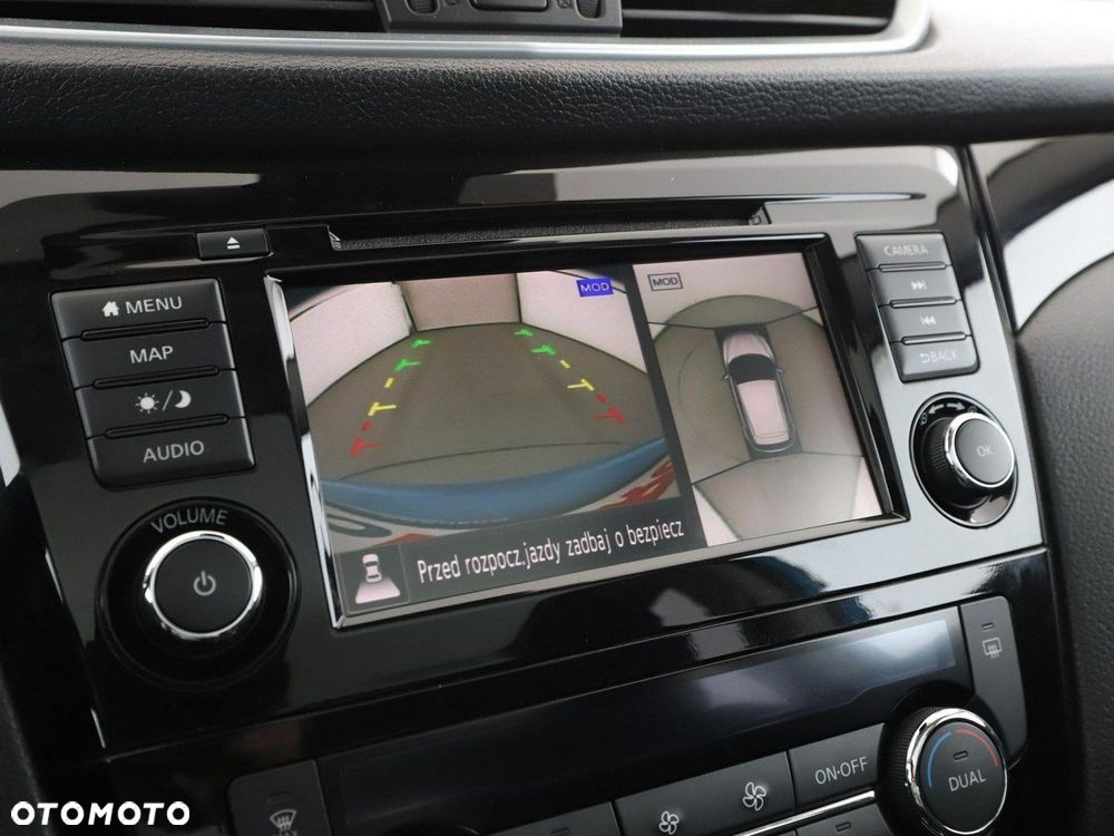 Nissan Qashqai 1.3 DIG-T DCT N-CONNECTA - 25