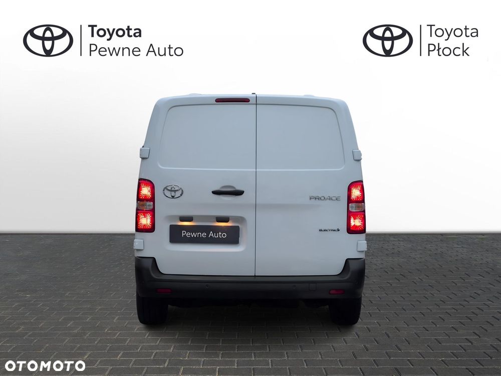 Toyota PROACE - 5