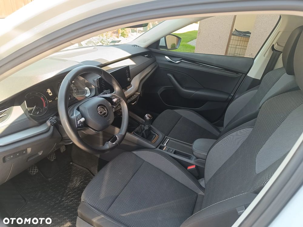 Skoda Octavia 1.0 TSI Ambition - 4