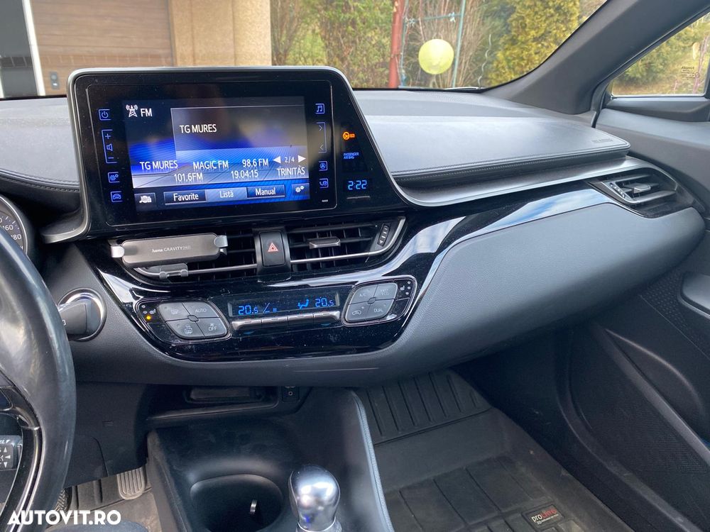 Toyota C-HR - 9