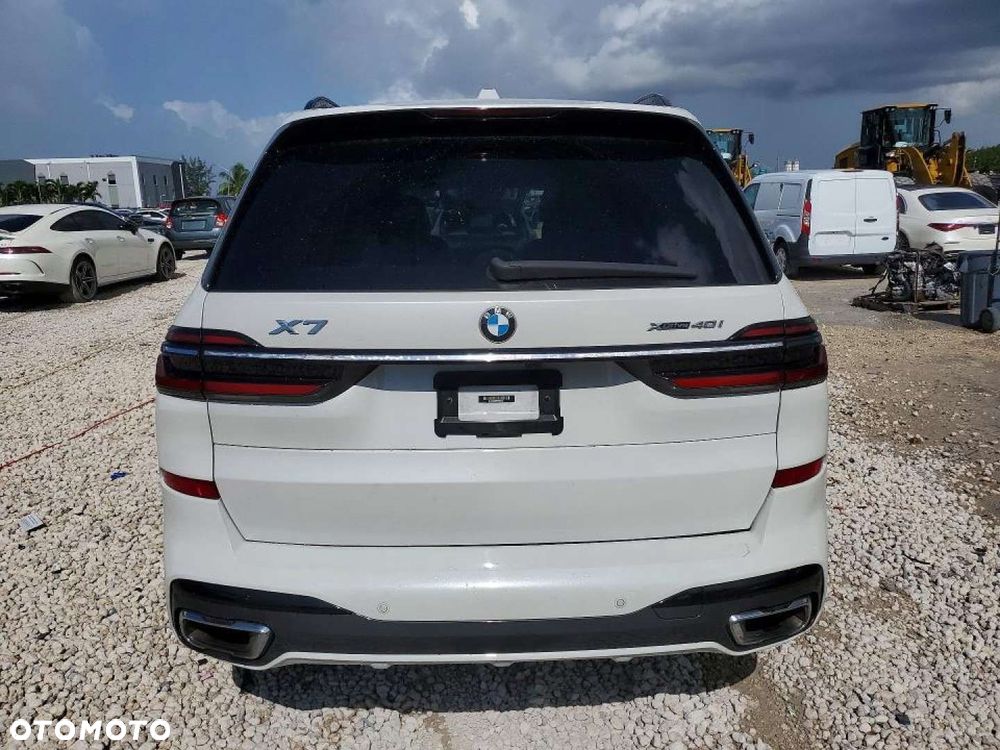 BMW X7 - 4