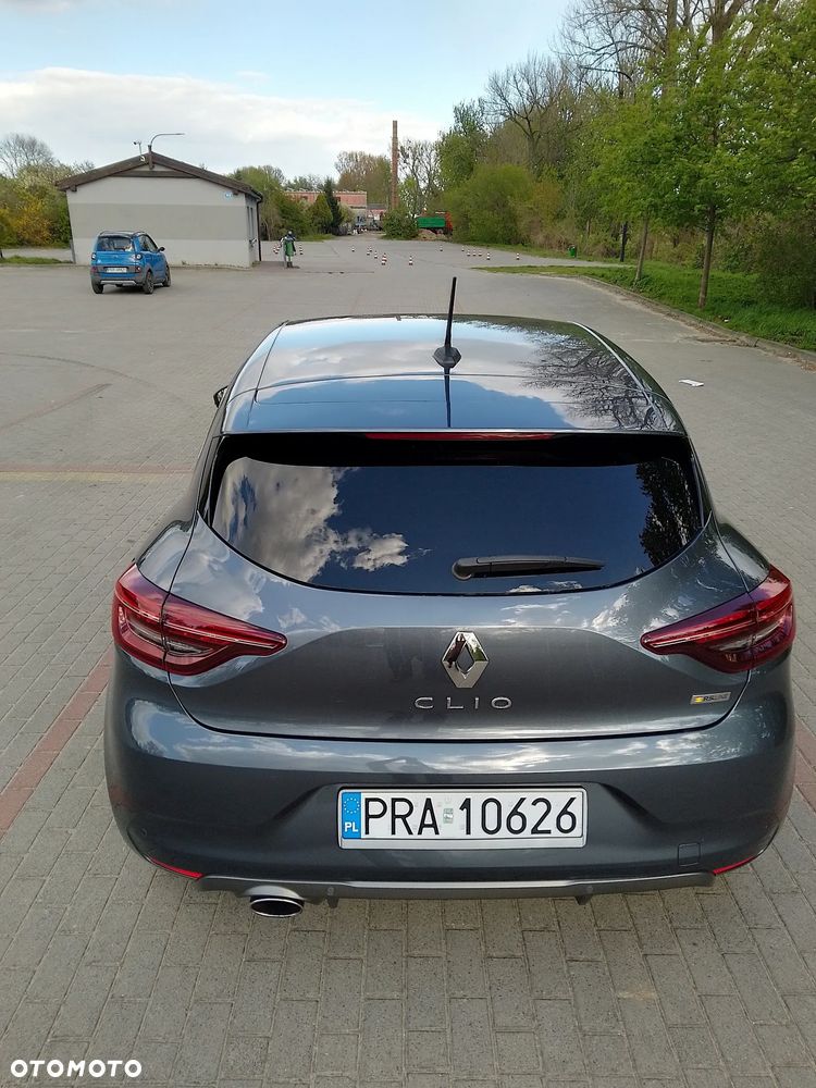 Renault Clio BLUE dCi 115 BUSINESS EDITION - 11
