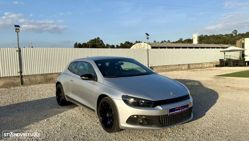 VW Scirocco 2.0 TDI Sport DSG - 10