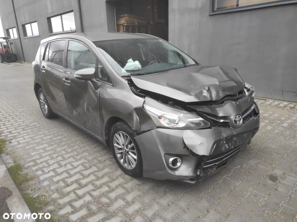 Toyota Verso 1.6 D-4D 5-Sitzer Start/Stop Comfort - 3
