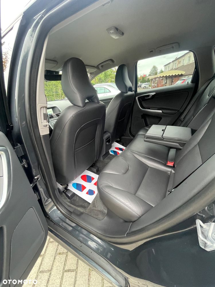Volvo XC 60 D3 Inscription - 38