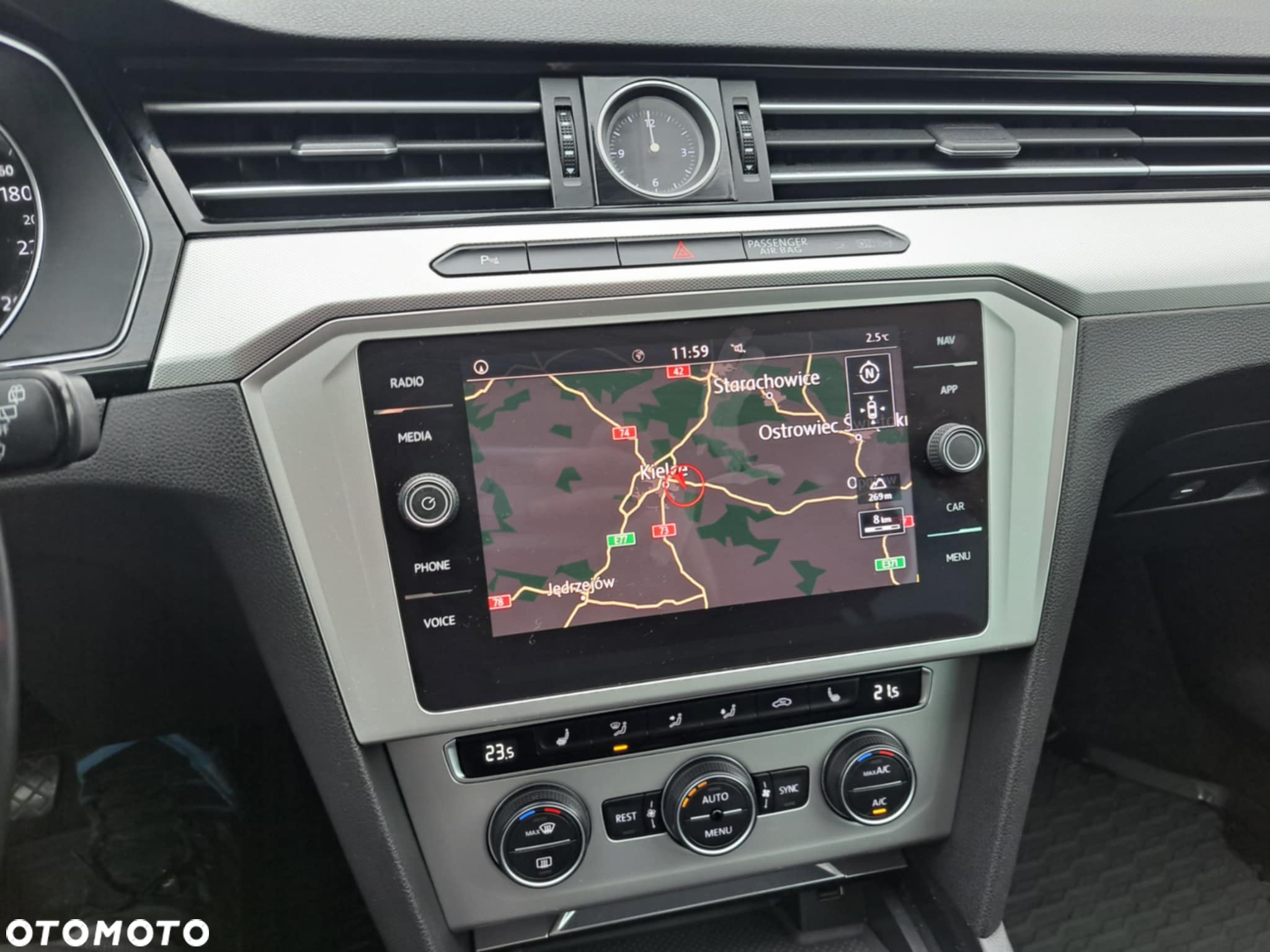 Volkswagen Passat 2.0 TDI EVO Business - 10