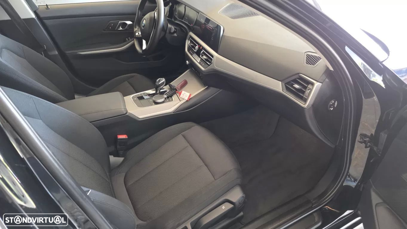 BMW 318 d Auto - 52