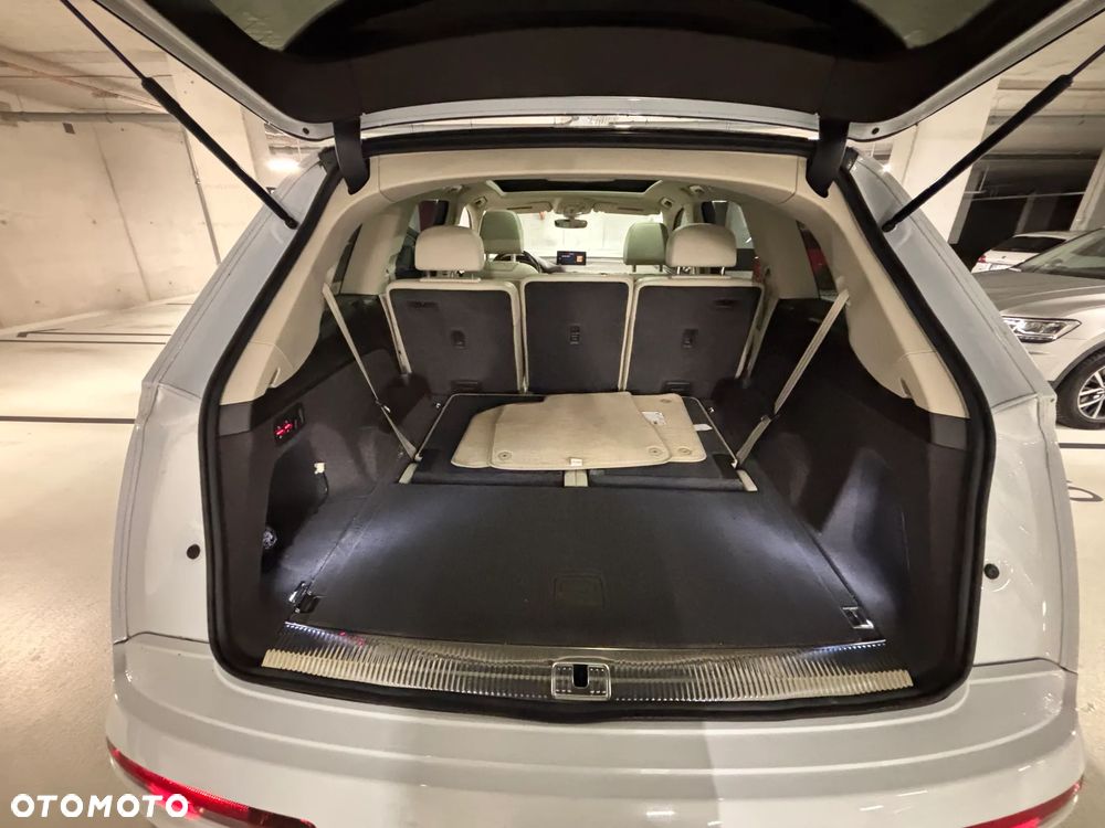 Audi Q7 - 14