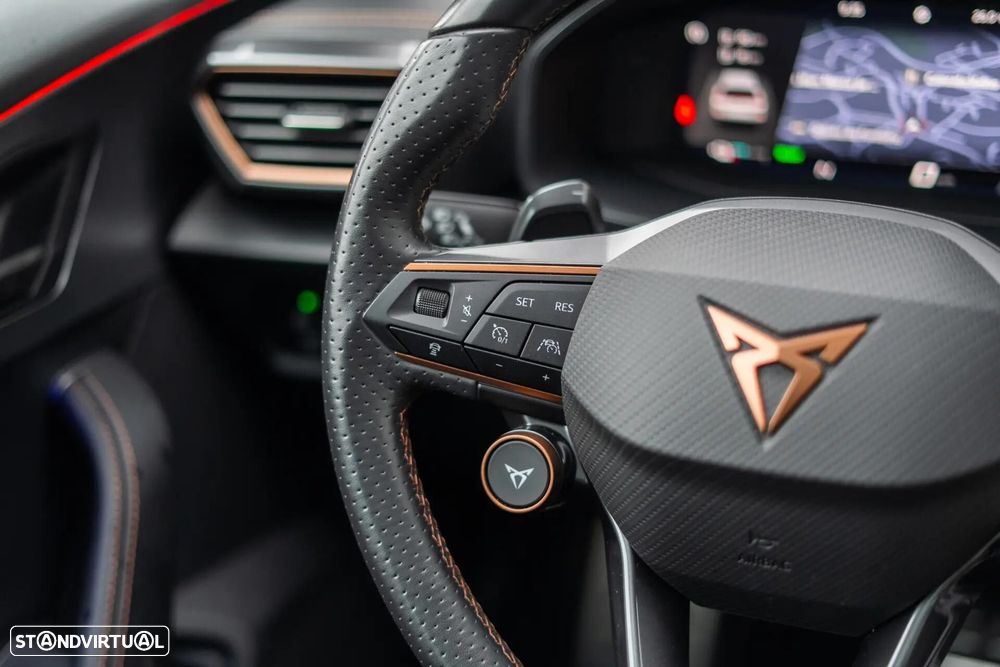 Cupra Formentor 1.4 e-Hybrid DSG VZ - 10