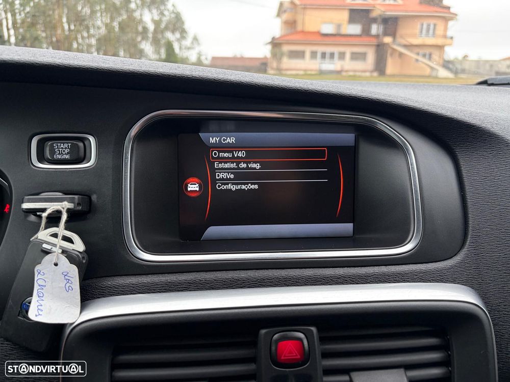 Volvo V40 Cross Country D2 Momentum - 54