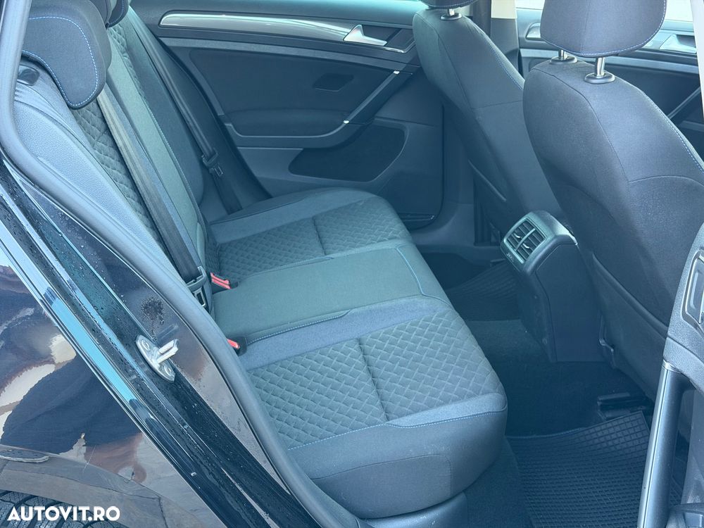 Volkswagen Golf 1.6 TDI DSG Comfortline - 14