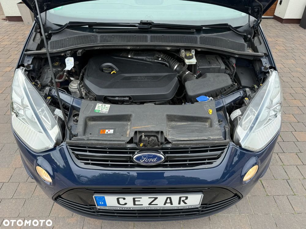 Ford S-Max - 18