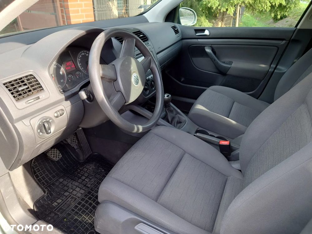 Volkswagen Golf 1.9 TDI Comfortline - 6