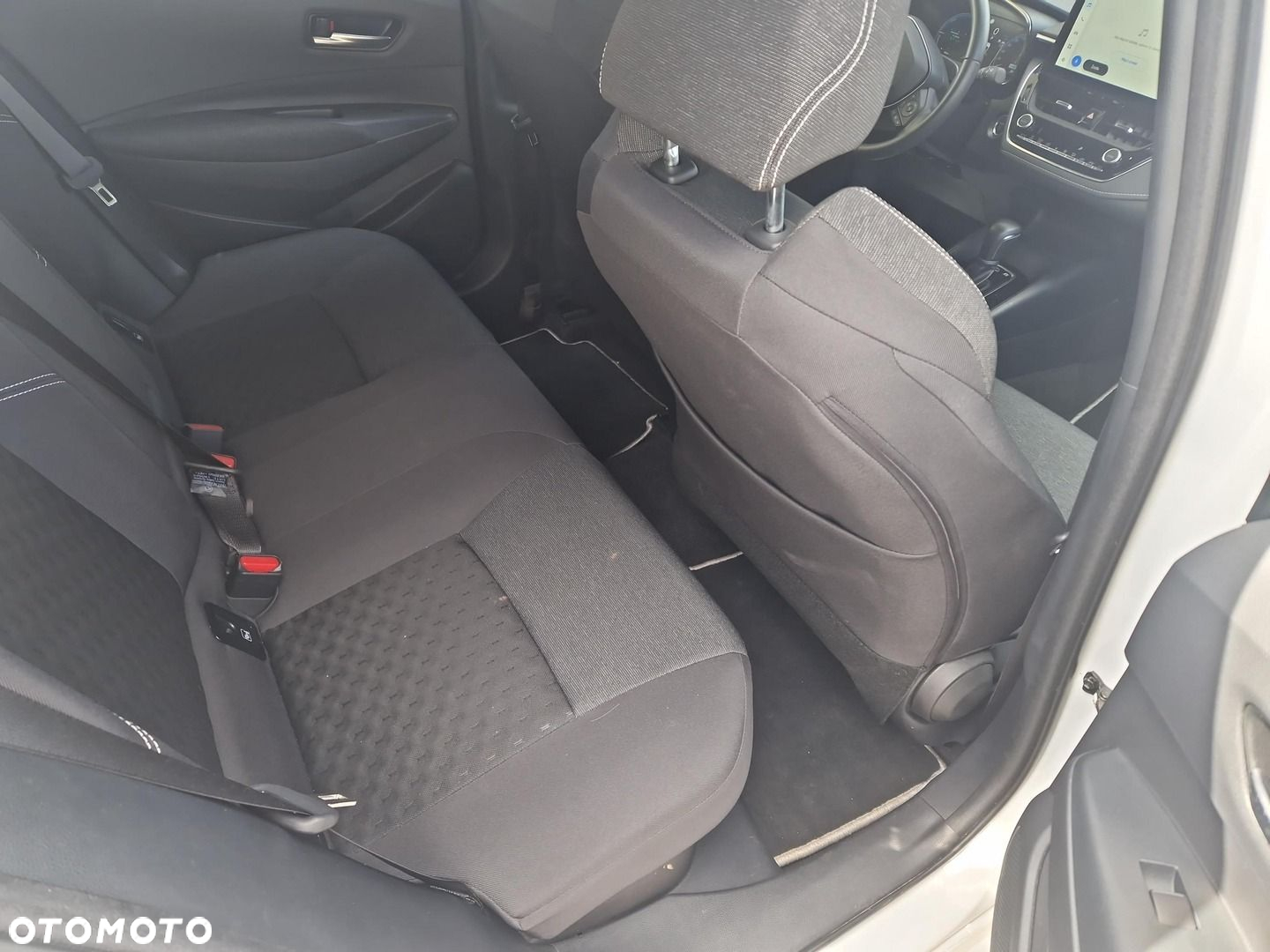 Toyota Corolla - 18