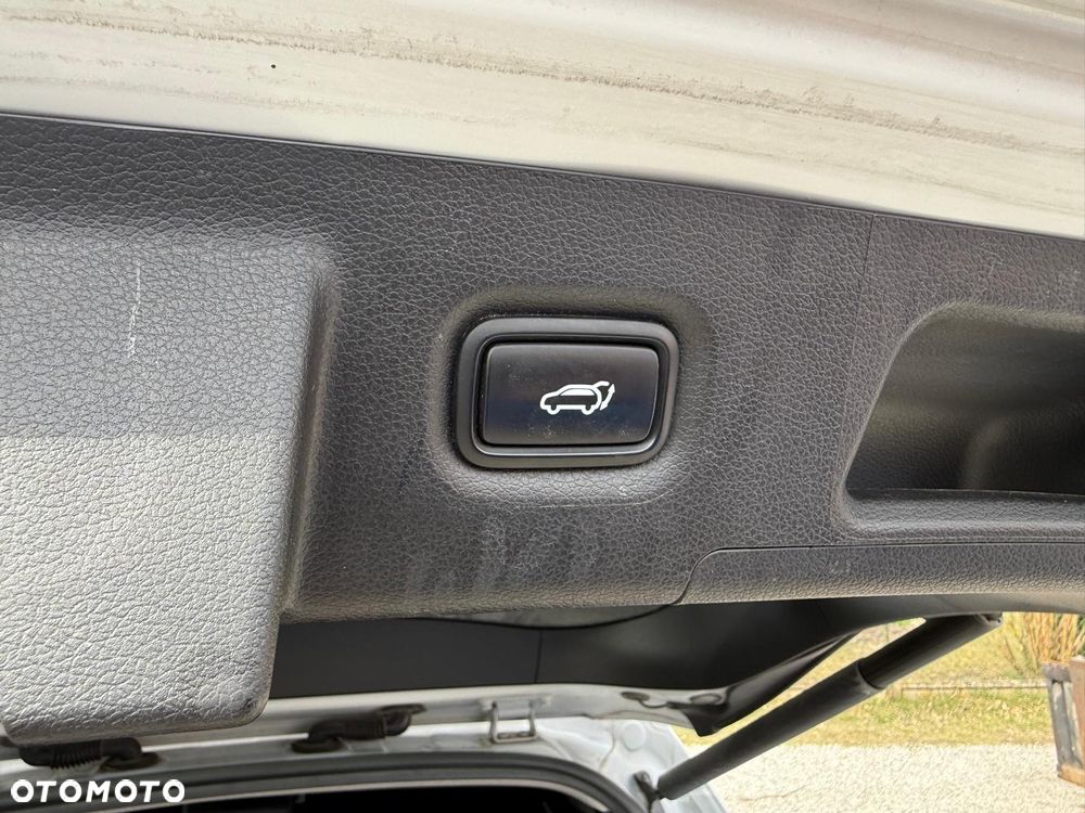 Hyundai Santa Fe 1.6 T-GDI HEV Executive - 11