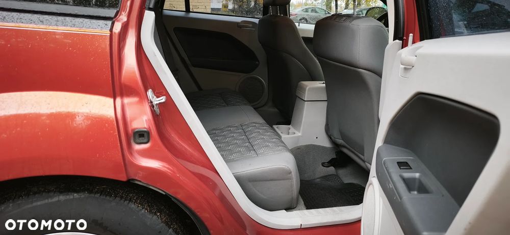 Dodge Caliber 2.0 SXT - 18