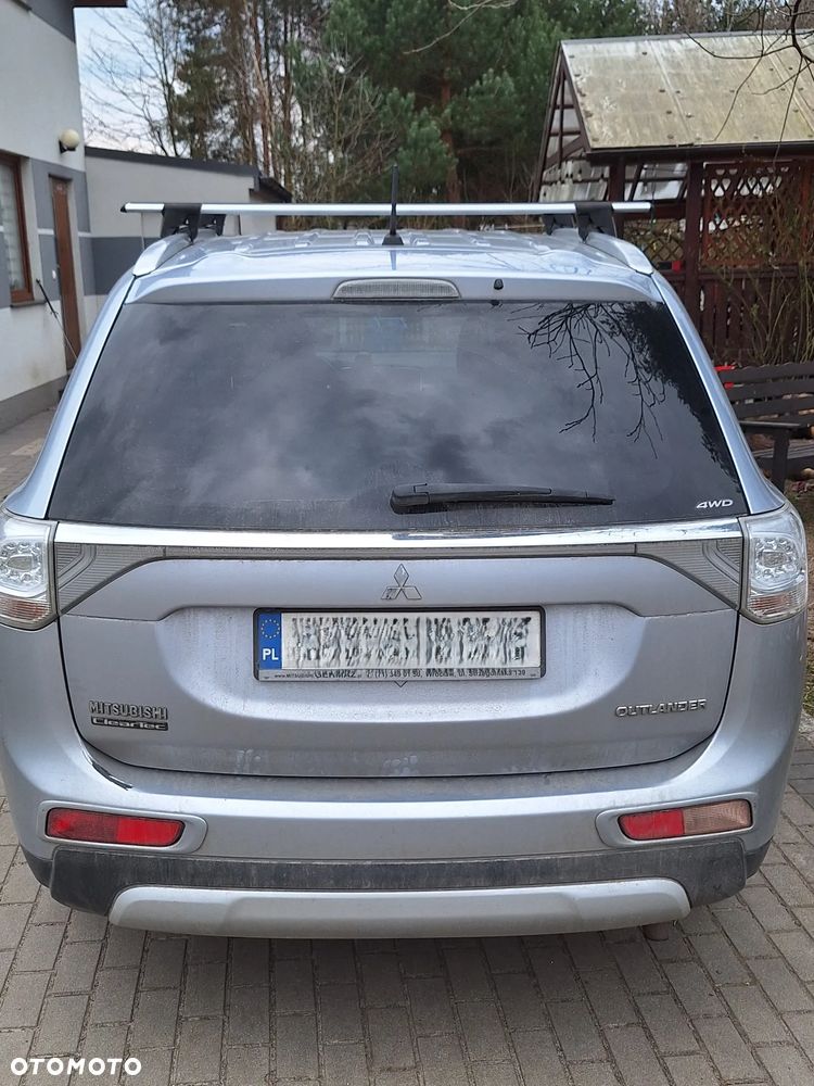 Mitsubishi Outlander 2.0 Intense + 4WD CVT - 3