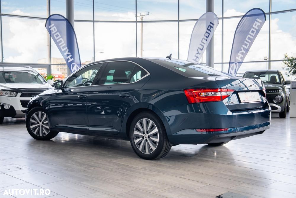 Skoda Superb 1.4 TSI PHEV Ambition - 11