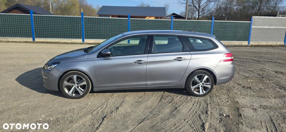 Peugeot 308 1.6 HDi Premium - 2