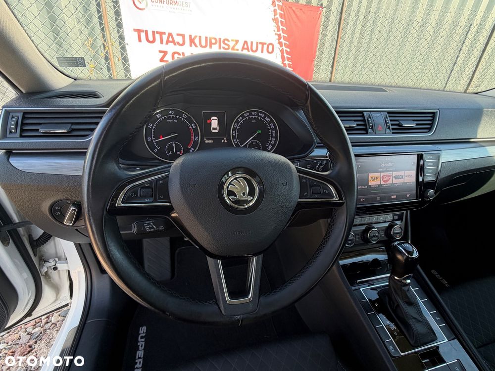 Skoda Superb 1.4 TSI ACT Sportline DSG - 19
