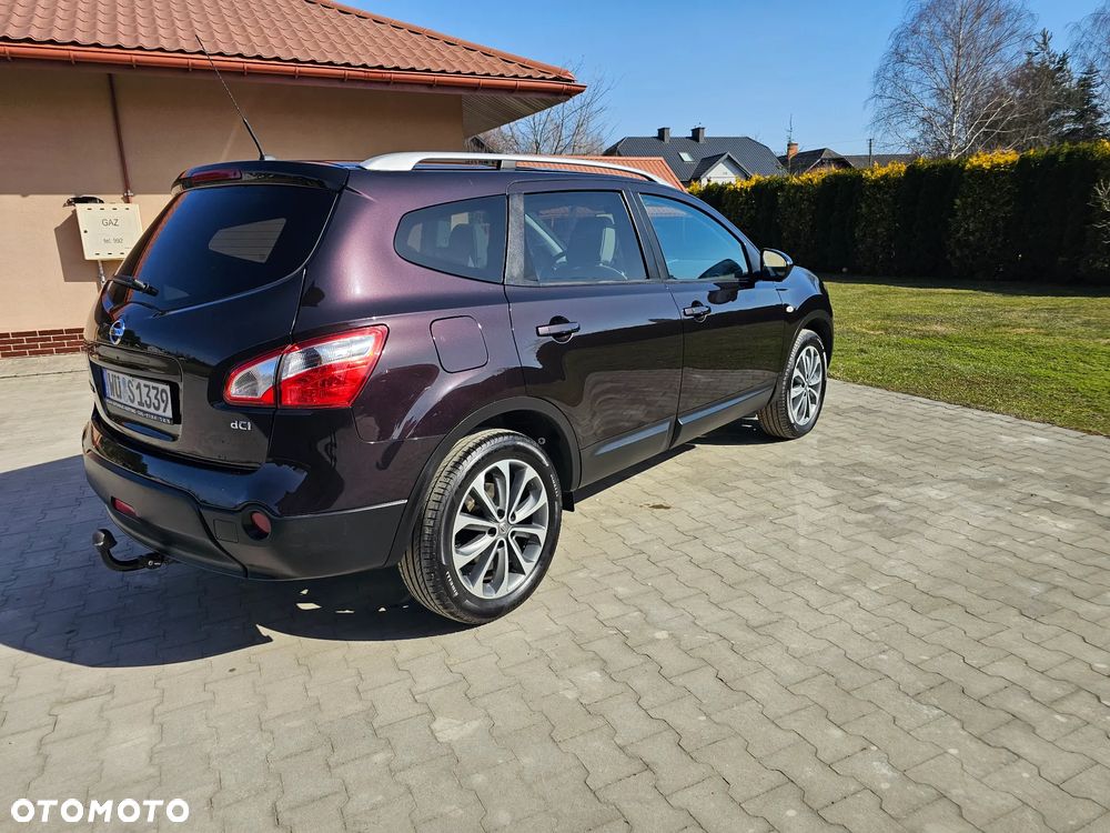 Nissan Qashqai+2 - 9