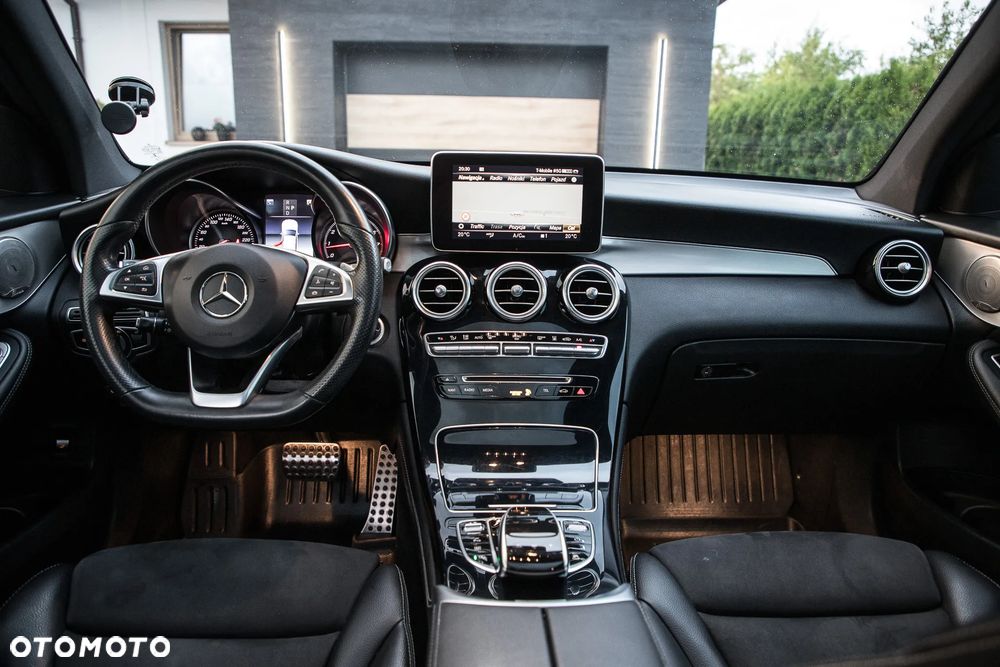 Mercedes-Benz GLC 300 4-Matic - 18