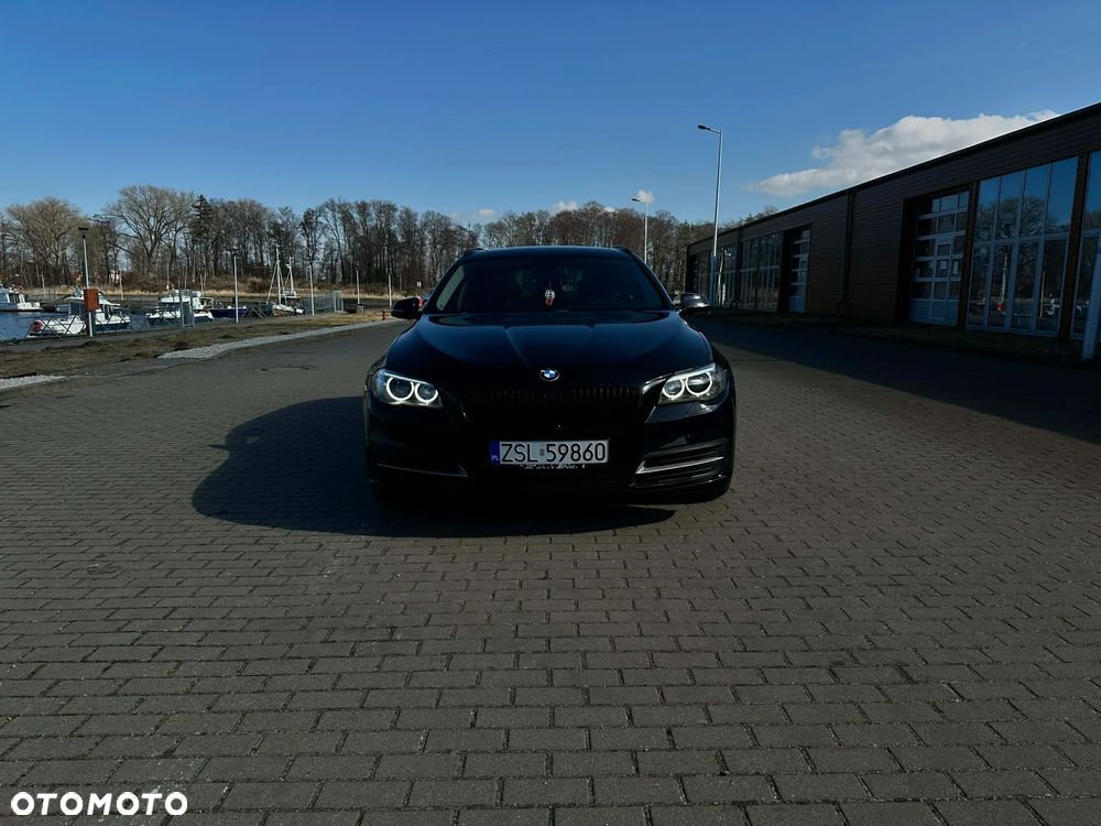 BMW Seria 5 520d - 5