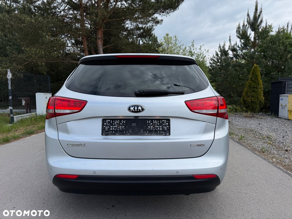 Kia Ceed 1.6 CRDi 136 ISG Platinum Edition - 13