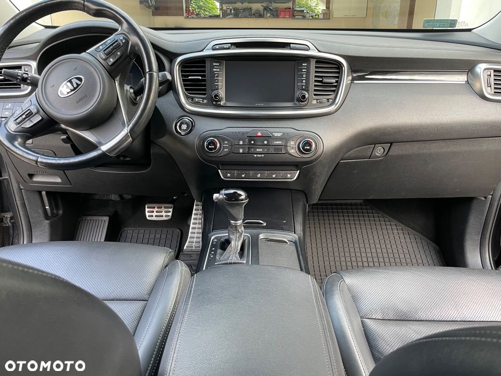 Kia Sorento 2.0 CRDI Business Line Plus - 11