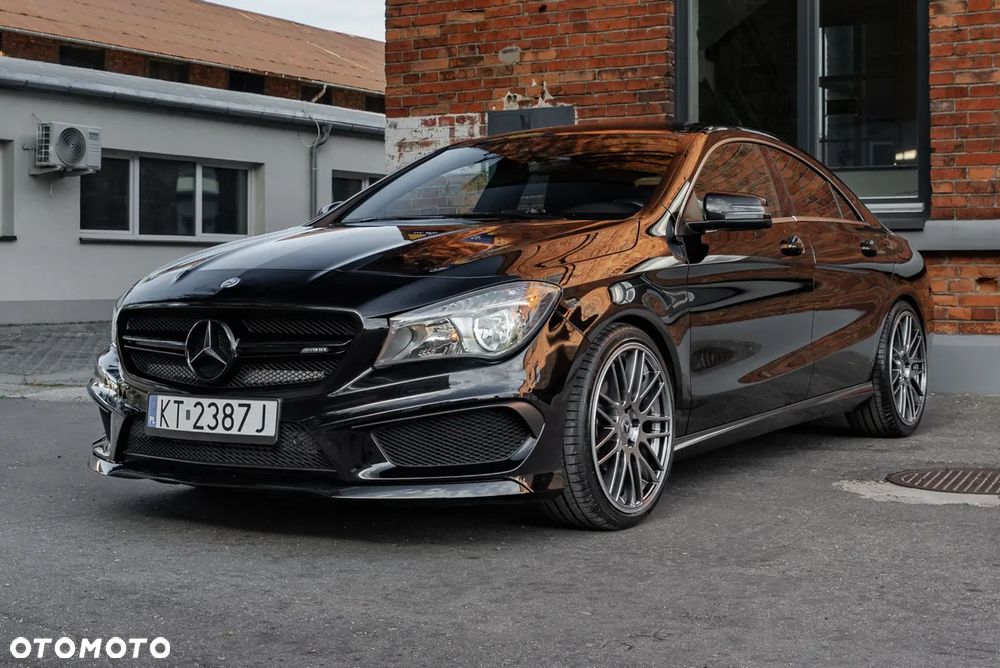 Mercedes-Benz CLA 250 4Matic 7G-DCT AMG Line - 5