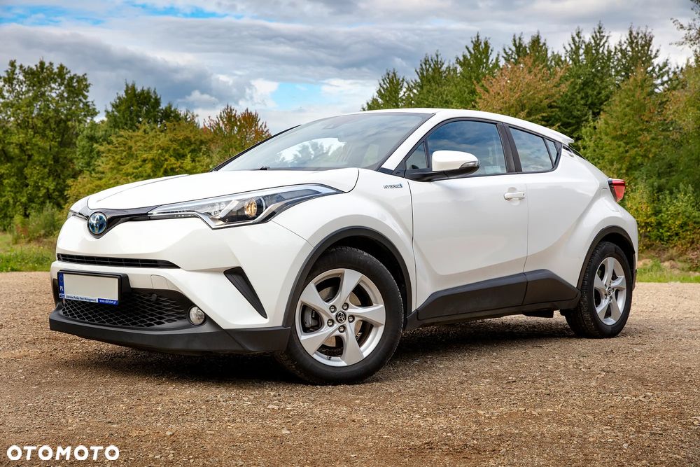Toyota C-HR ver-1-8-hybrid-prestige - 1