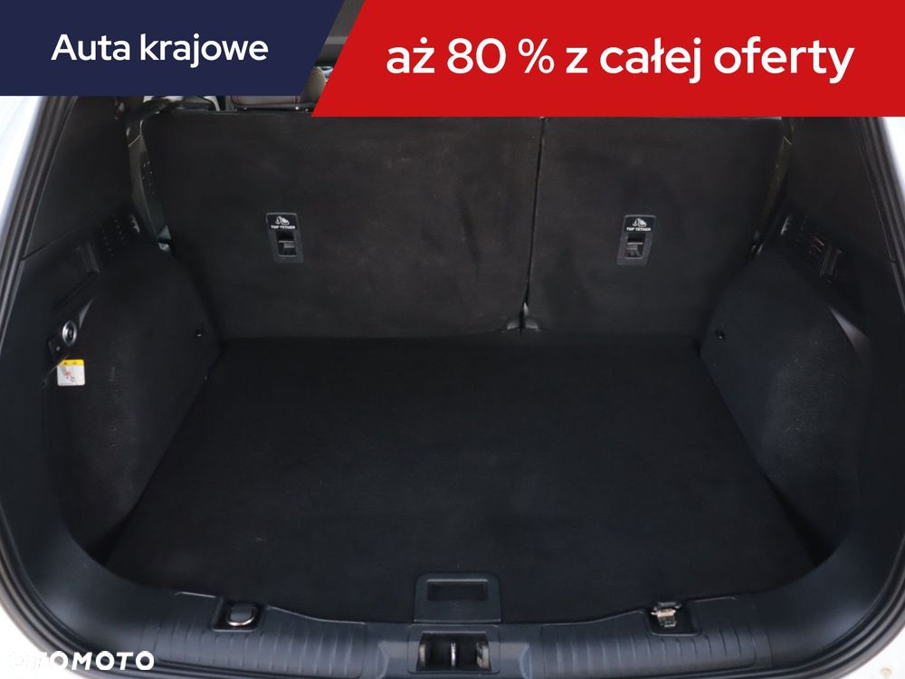 Ford Kuga - 16