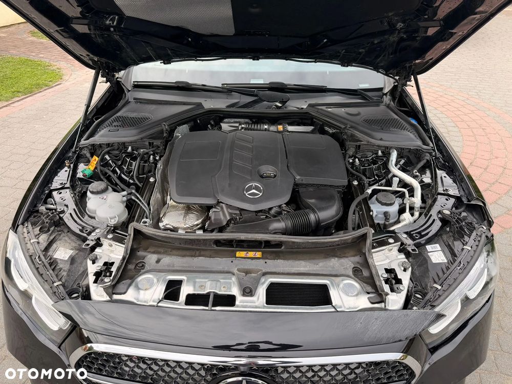 Mercedes-Benz Klasa E 300 de PHEV 4-Matic Avantgarde 9G-Tronic - 7