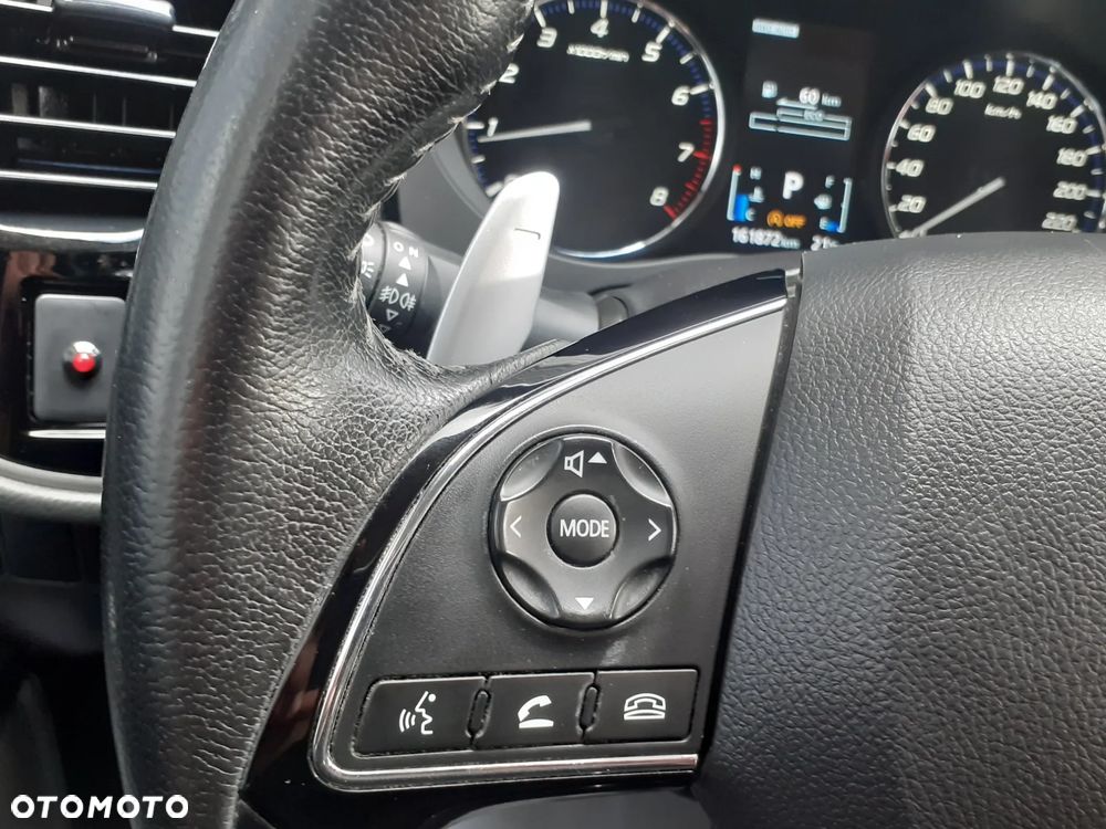 Mitsubishi Outlander 2.0 Intense 4WD CVT - 13