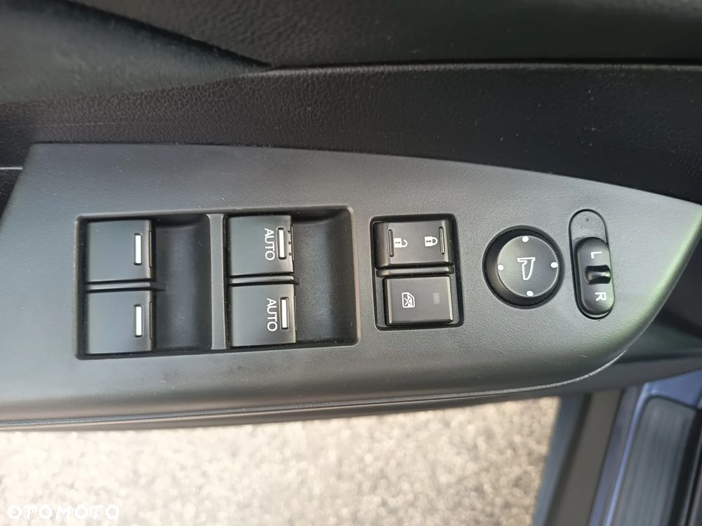 Honda CR-V 2.0 Elegance (2WD) - 32