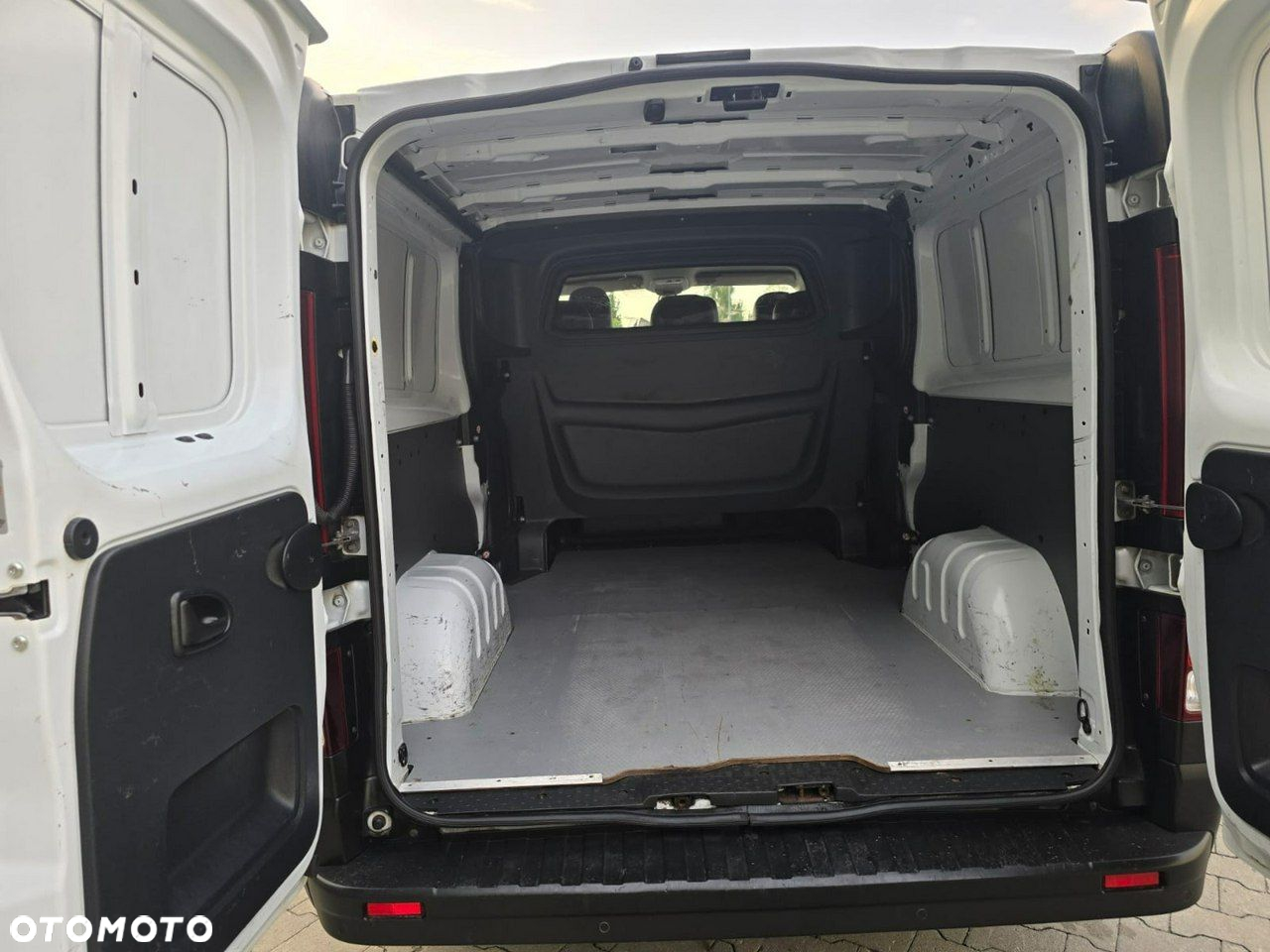 Renault Trafic - 34