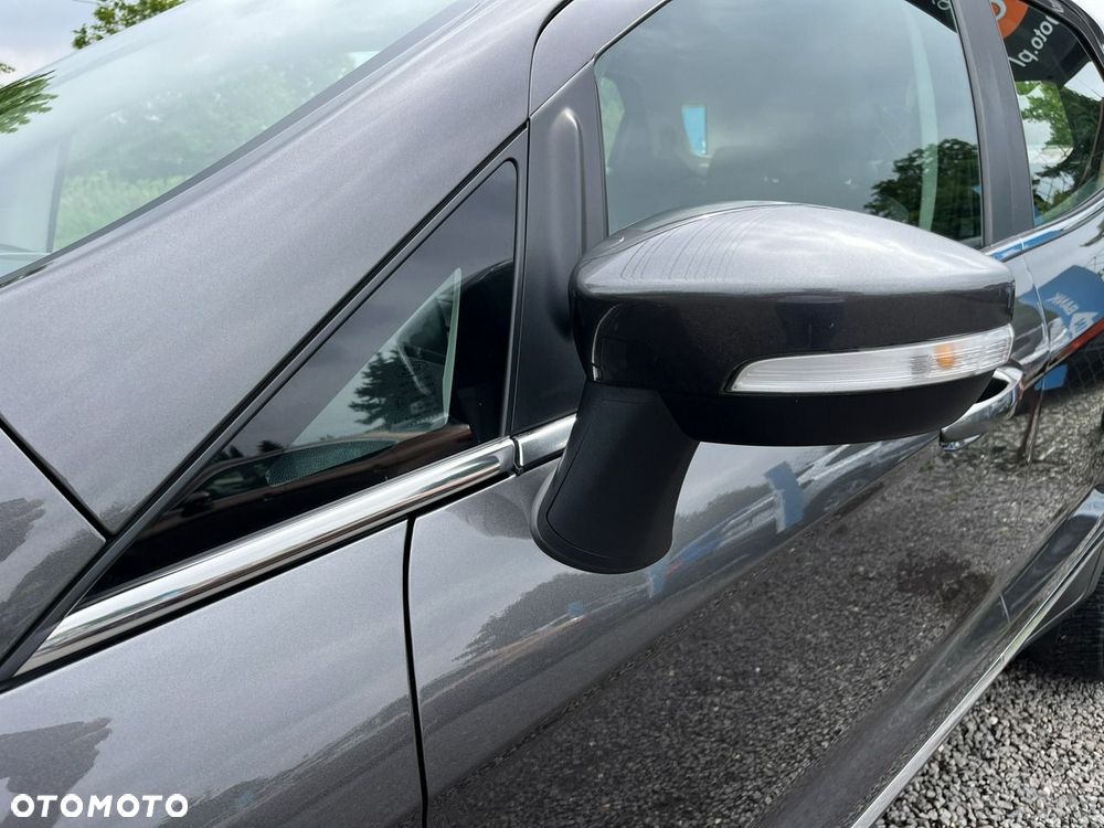 Ford EcoSport - 30