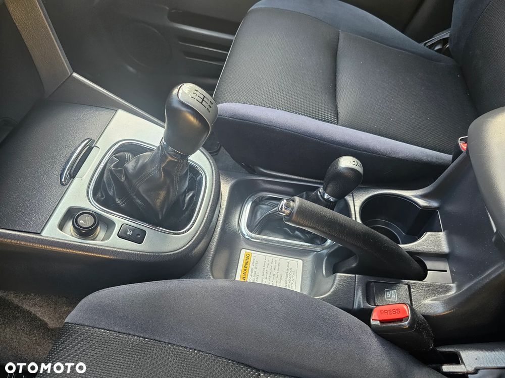 Suzuki Grand Vitara - 16
