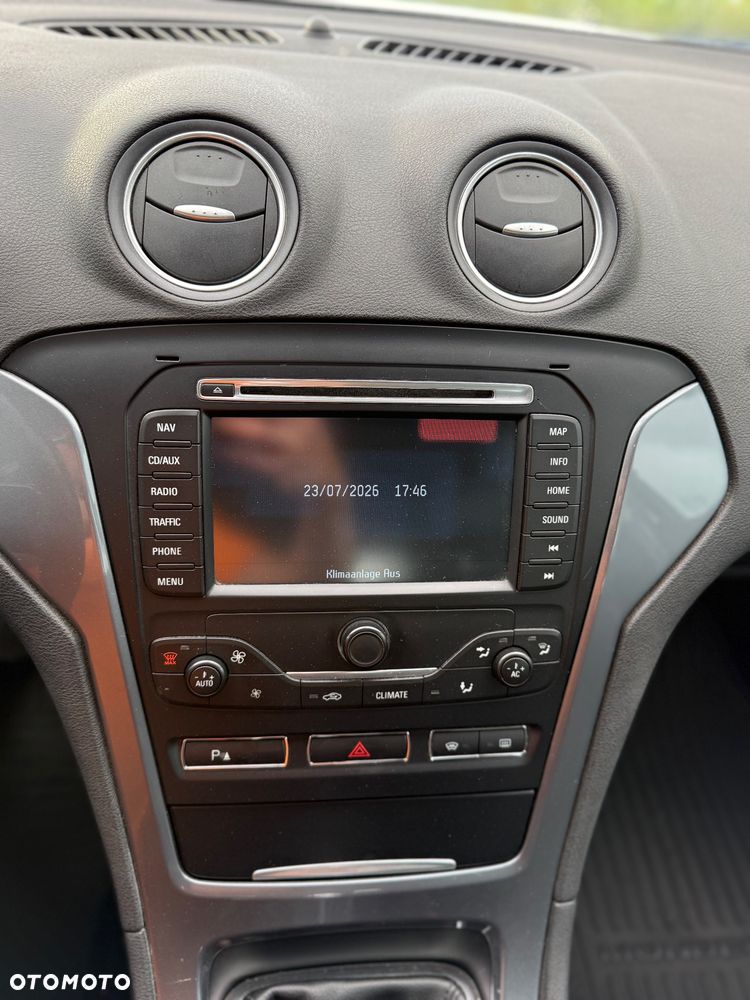 Ford Mondeo 2.0 TDCi Titanium X - 17