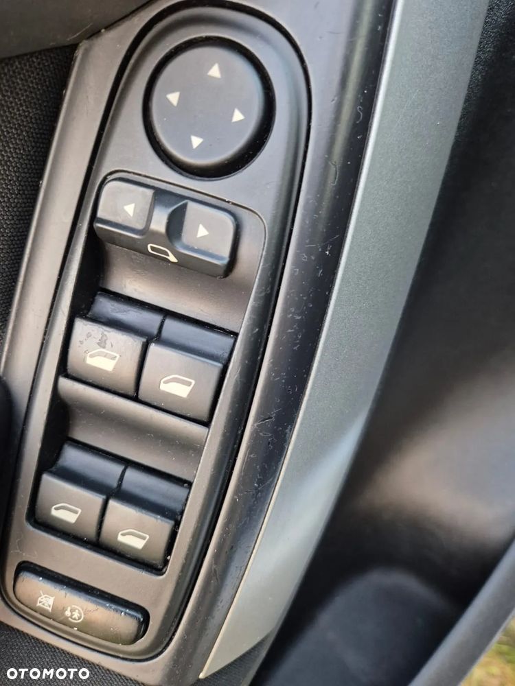 Citroën C4 Picasso 1.6 HDi SX - 12