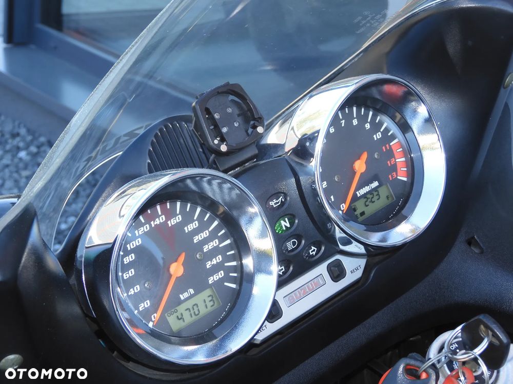 Suzuki Bandit - 32