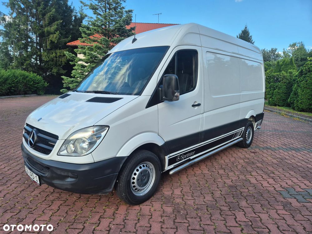 Mercedes-Benz Sprinter - 10