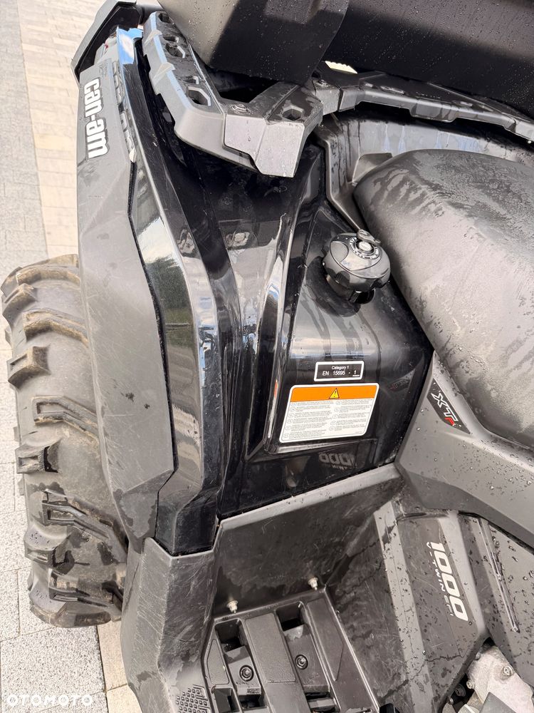 Can-Am Outlander - 10