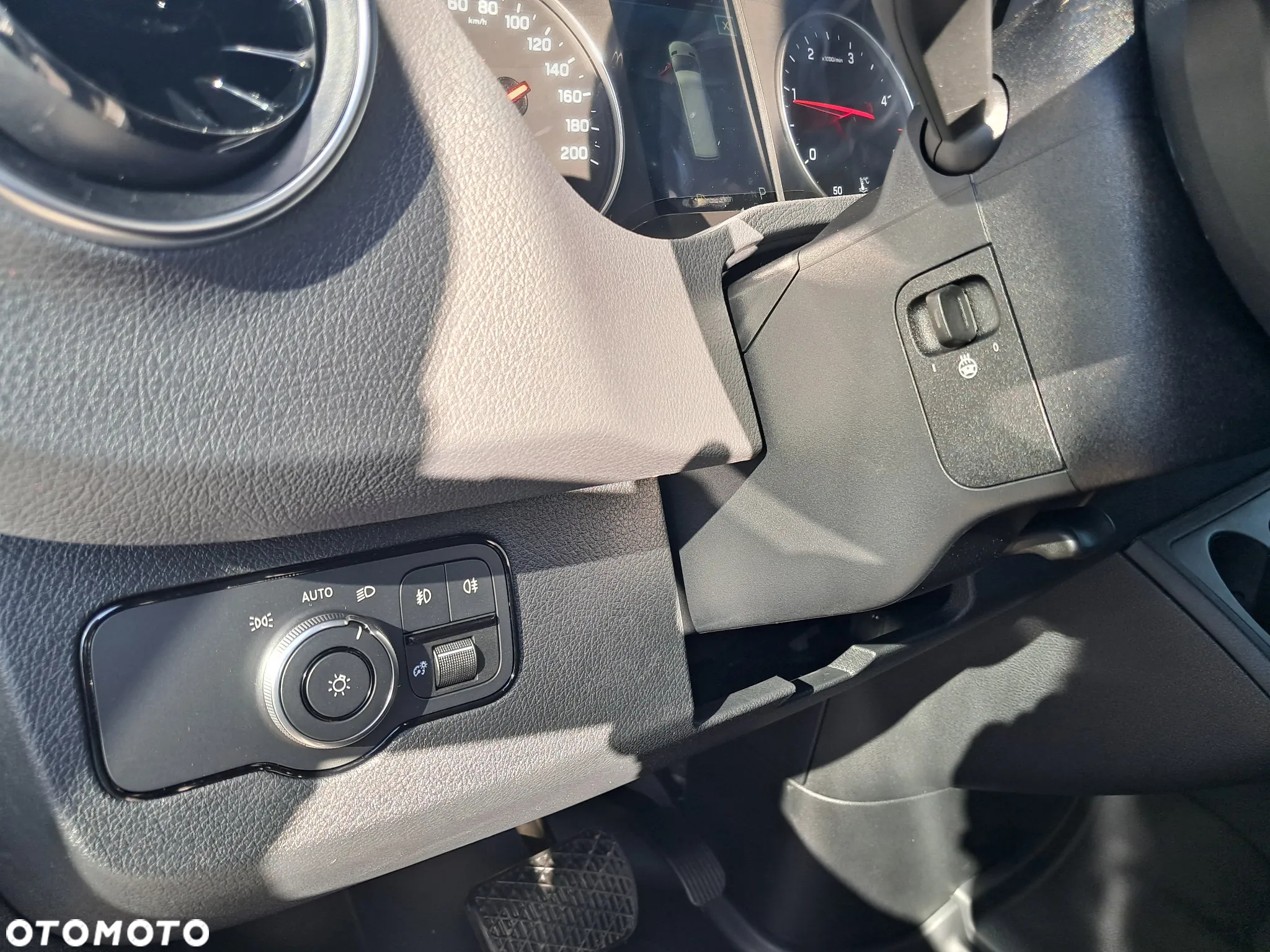 Mercedes-Benz SPRINTER FURGON 319 CDI EKSTRA DŁUGI - 14