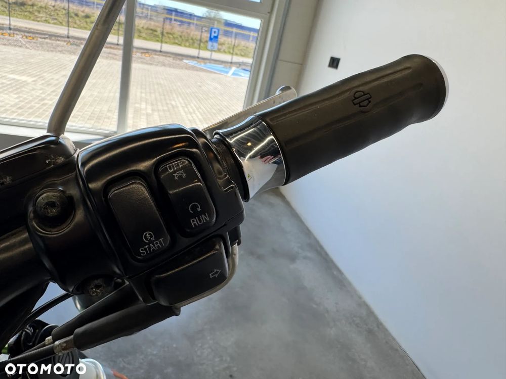 Harley-Davidson V-Rod Street Rod - 29