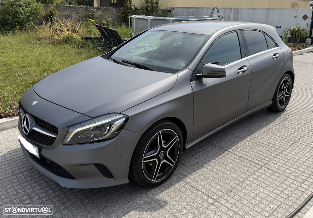 Mercedes-Benz A 180 d AMG Line - 1