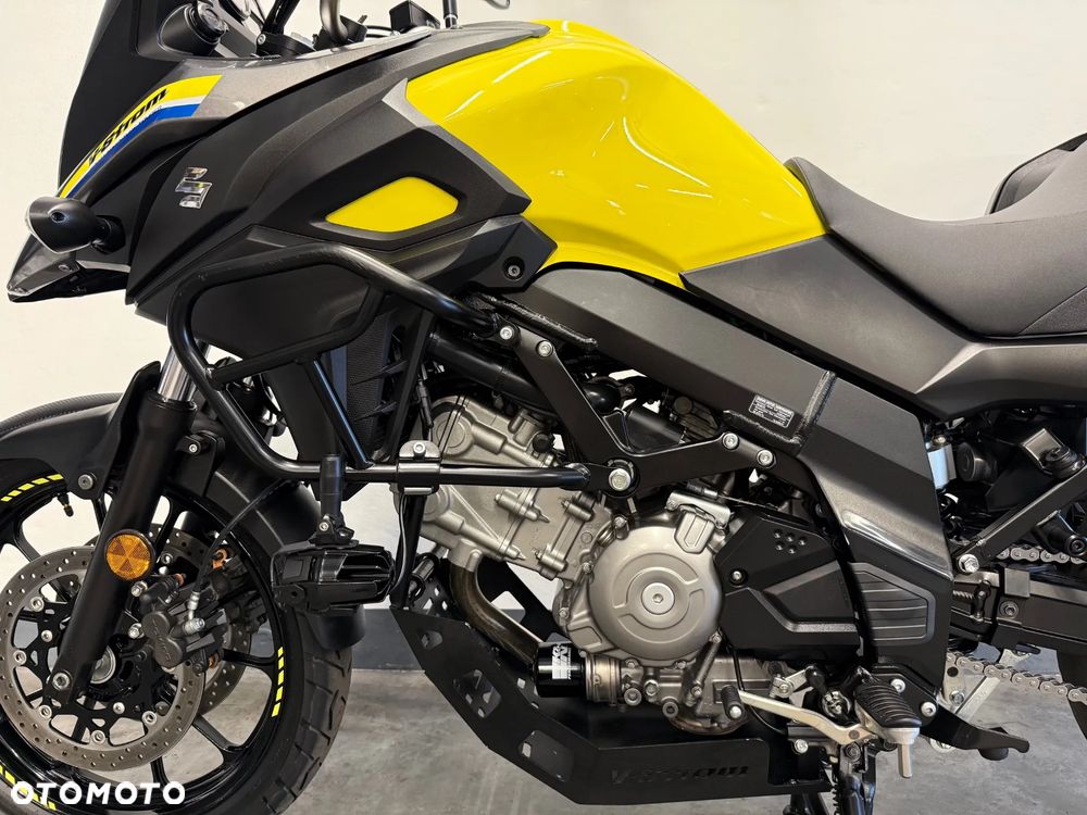Suzuki V-STROM - 9